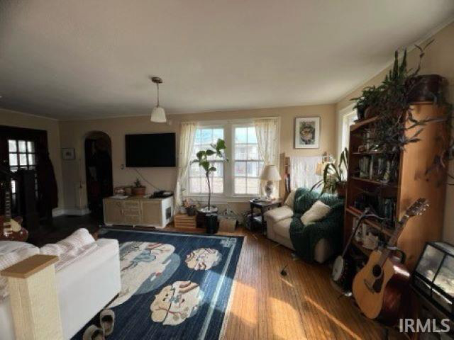 Listing Image 3