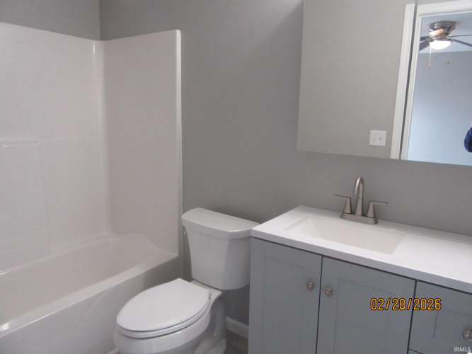 Listing Image 16