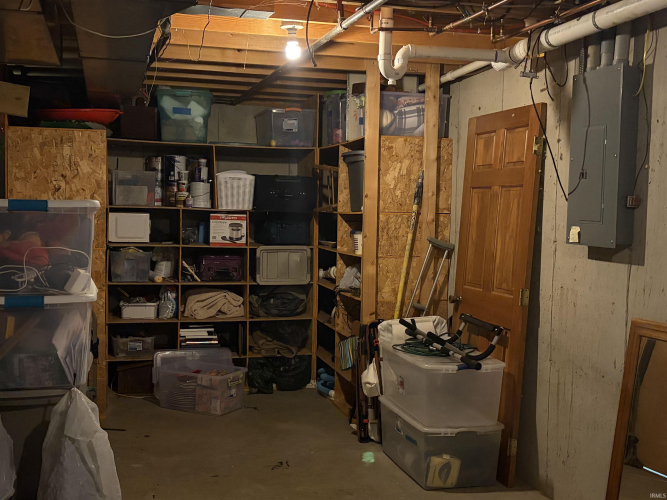Listing Image 36