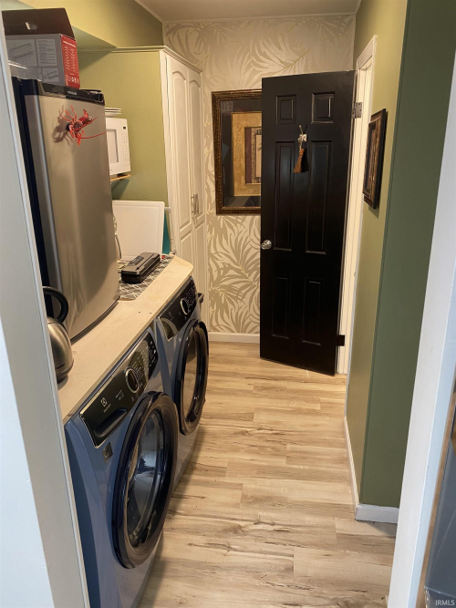 Listing Image 20