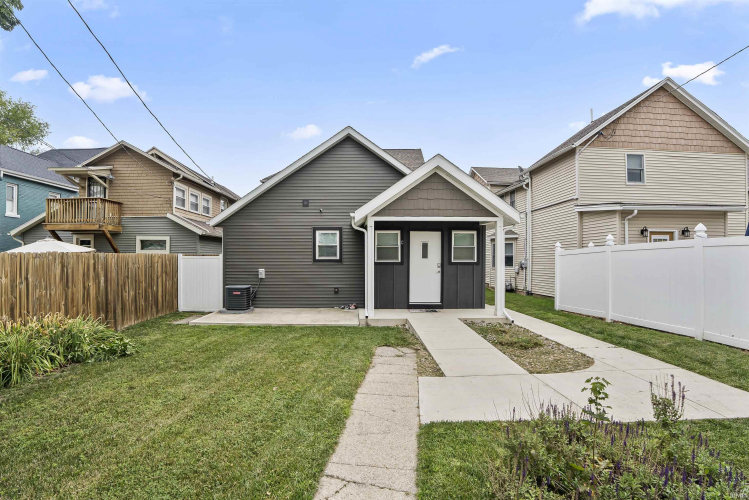 Listing Image 29