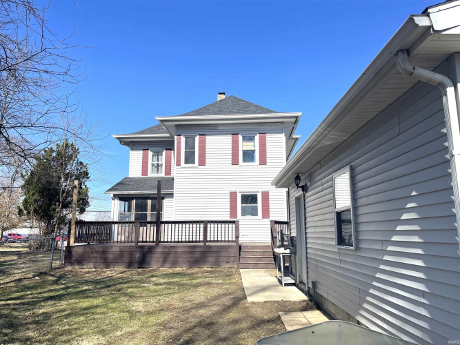 Listing Image 5