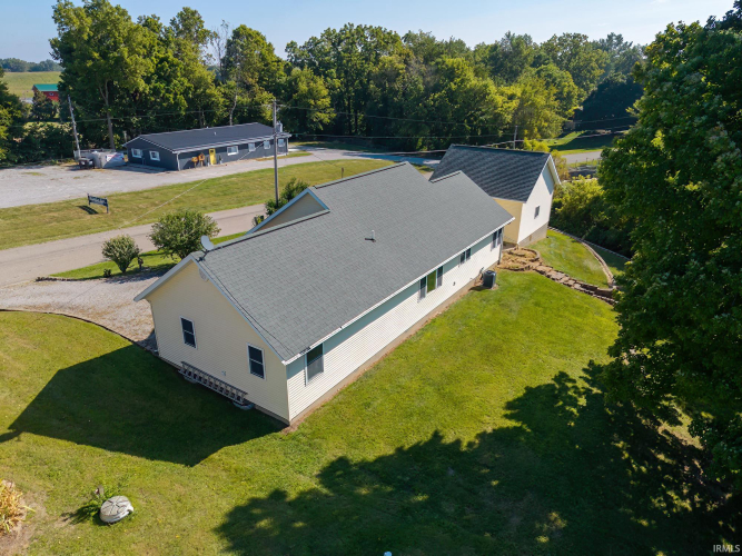 Listing Image 9
