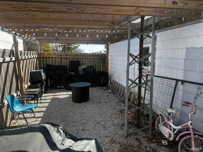 Listing Image 19