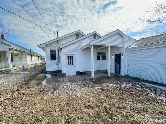 Listing Image 17