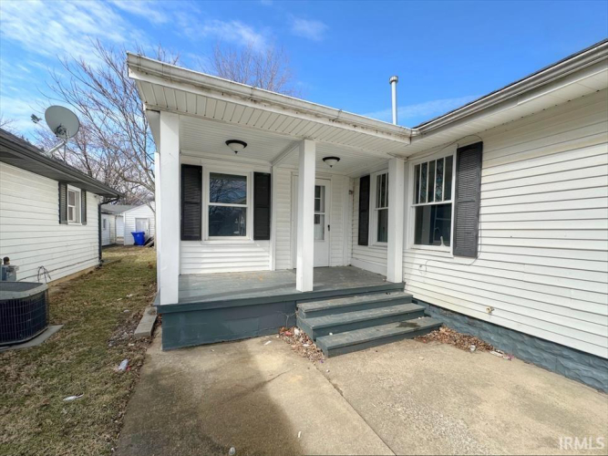 Listing Image 3
