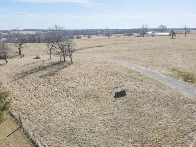 Listing Image 16