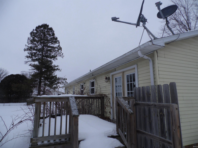 Listing Image 5