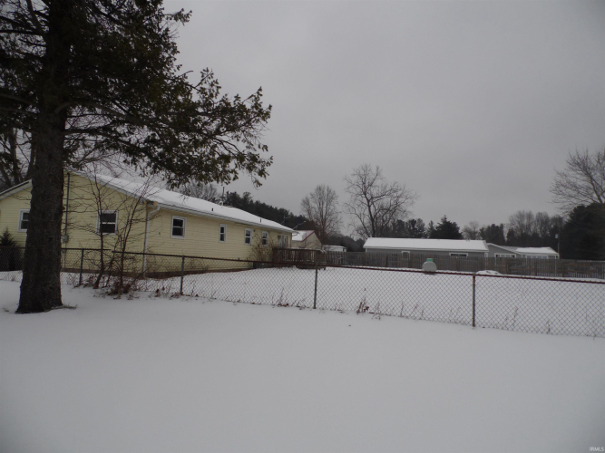 Listing Image 10