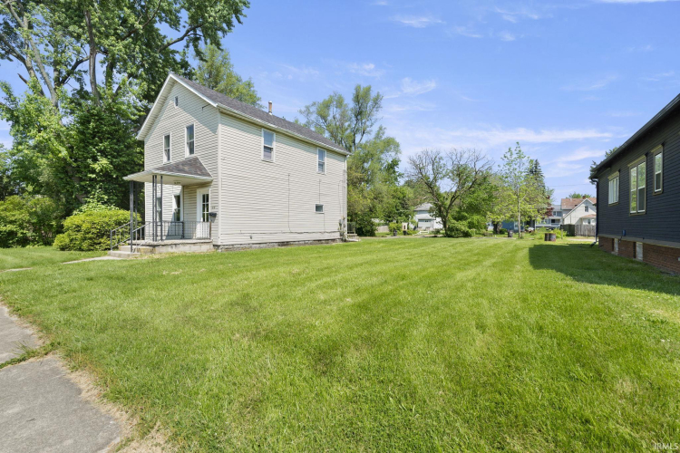 Listing Image 28
