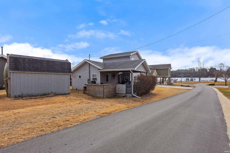 Listing Image 25