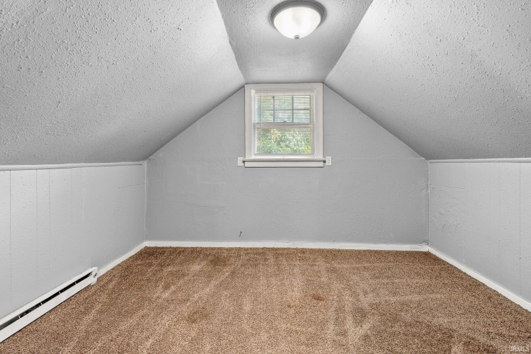 Listing Image 26