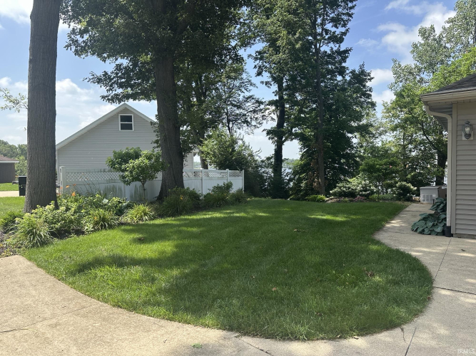 Listing Image 18