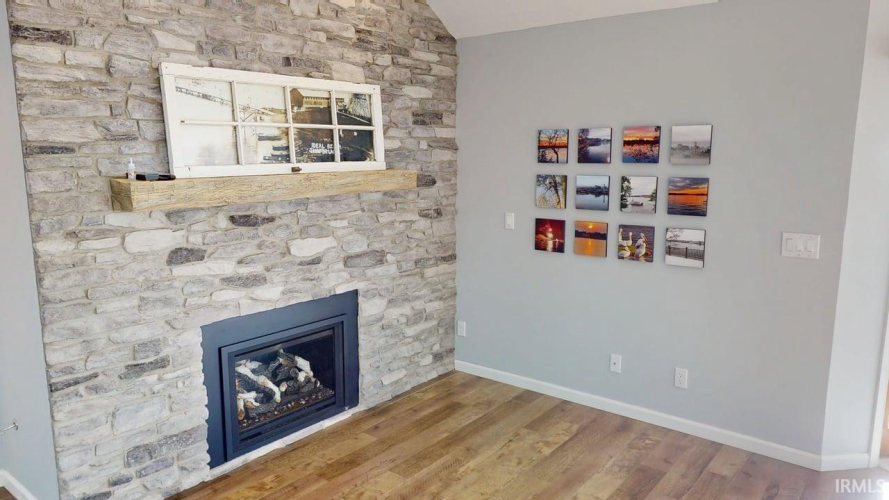 Listing Image 25