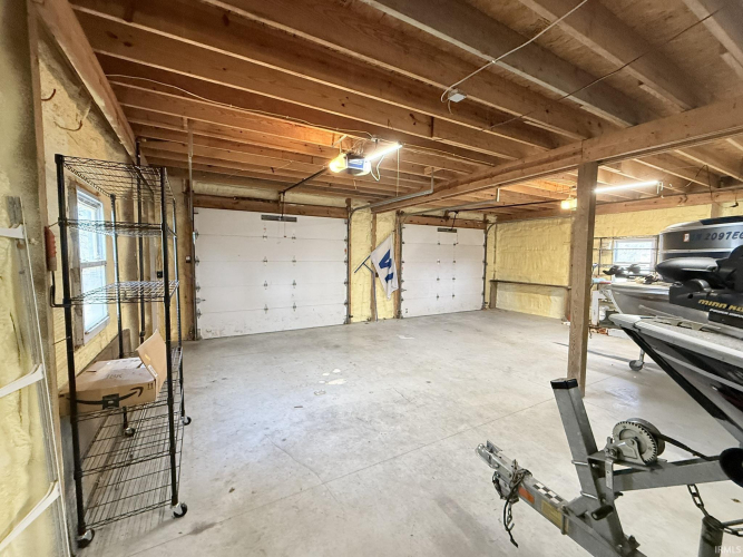 Listing Image 43