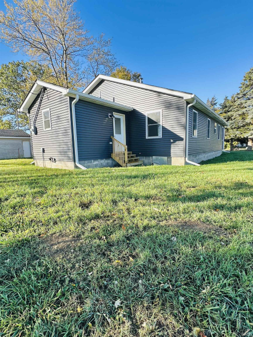Listing Image 27