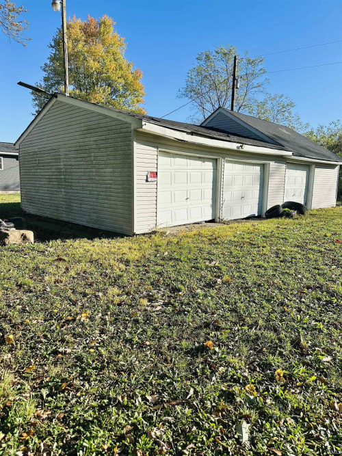 Listing Image 28