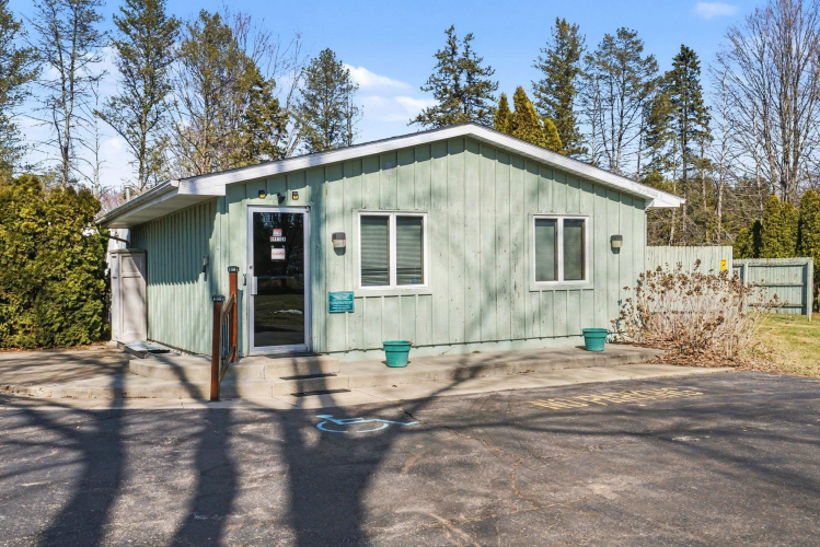 Listing Image 20
