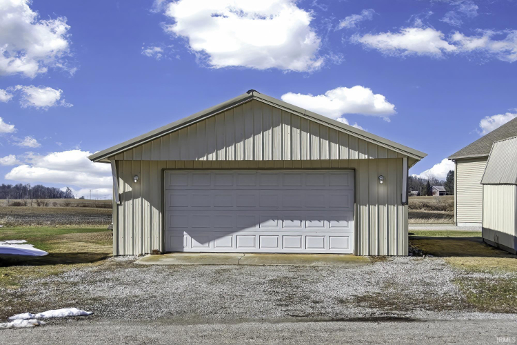 Listing Image 33