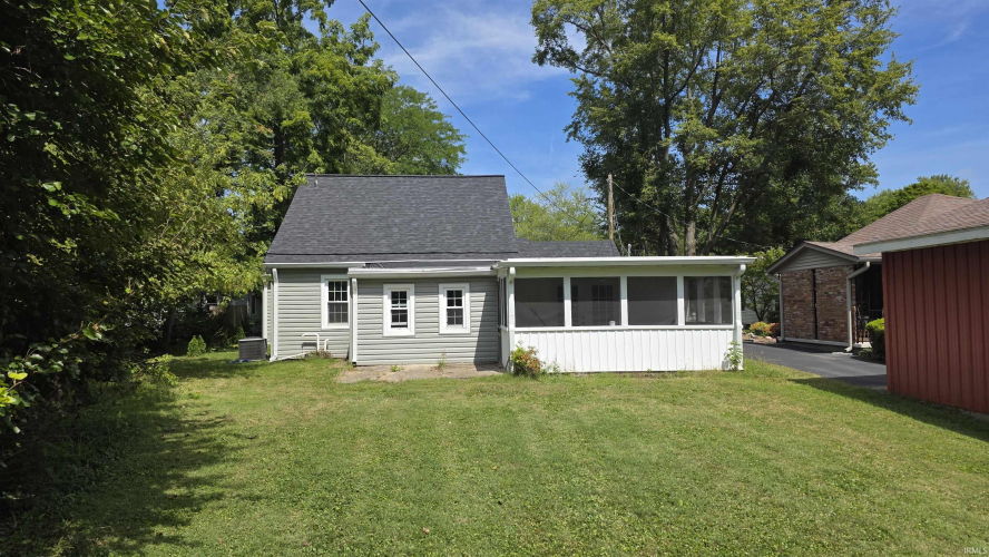 Listing Image 6