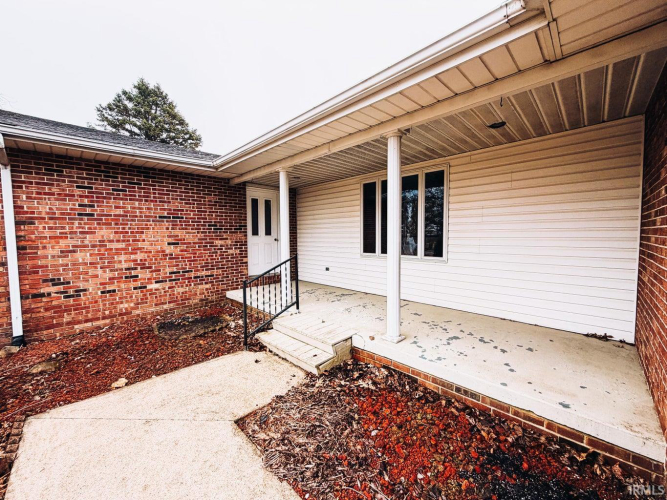 Listing Image 24