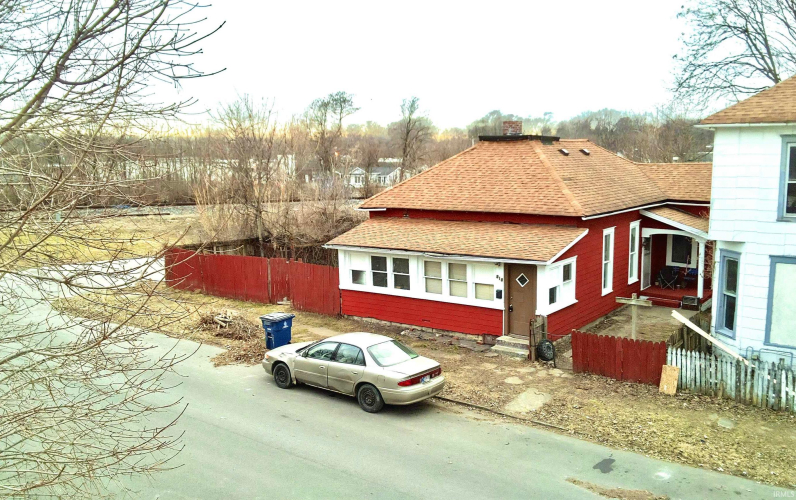 Listing Image 2