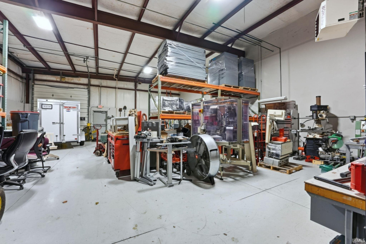 Listing Image 21