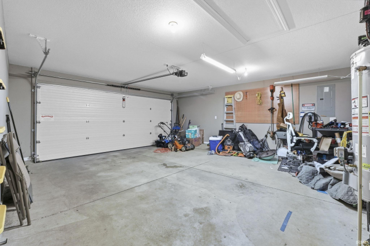 Listing Image 28