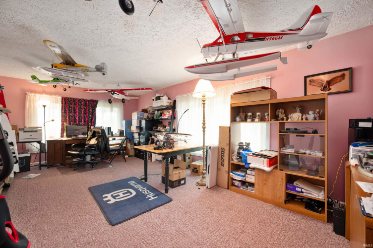 Listing Image 33