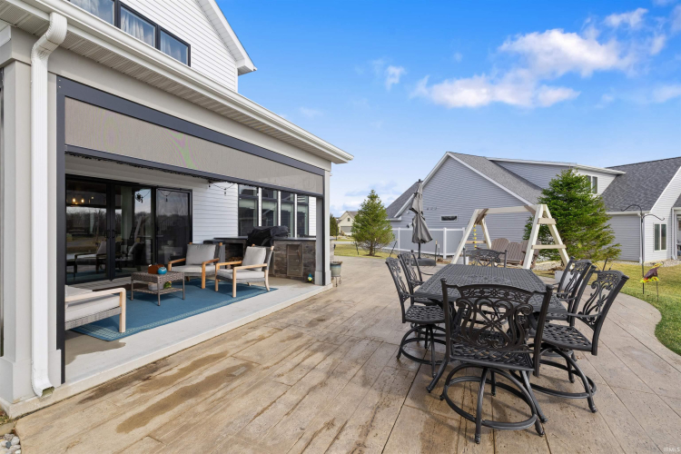 Listing Image 22