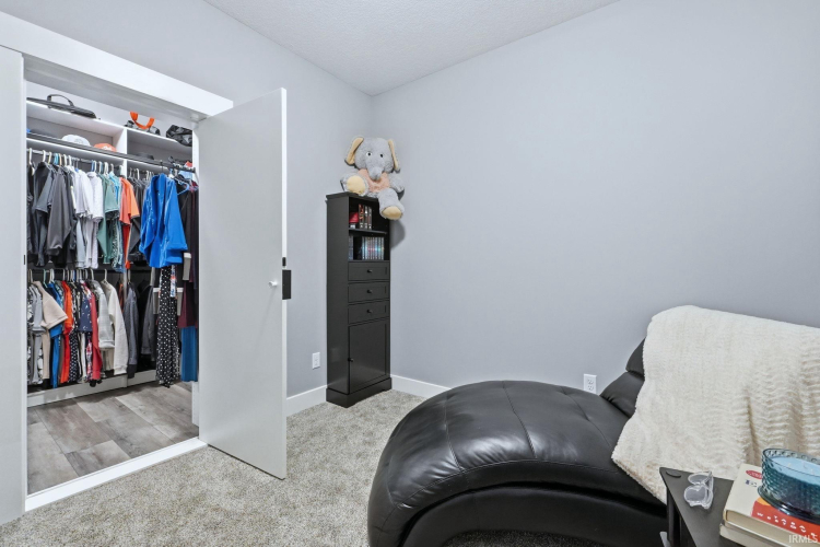 Listing Image 24
