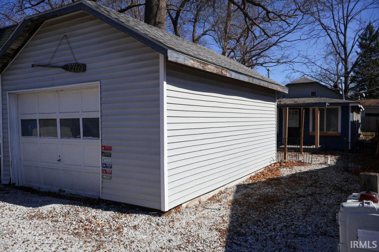 Listing Image 14