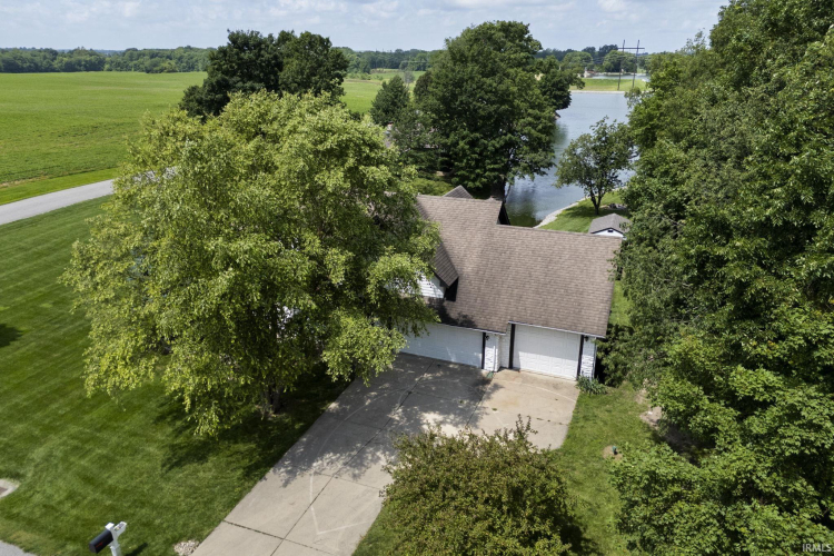 Listing Image 42