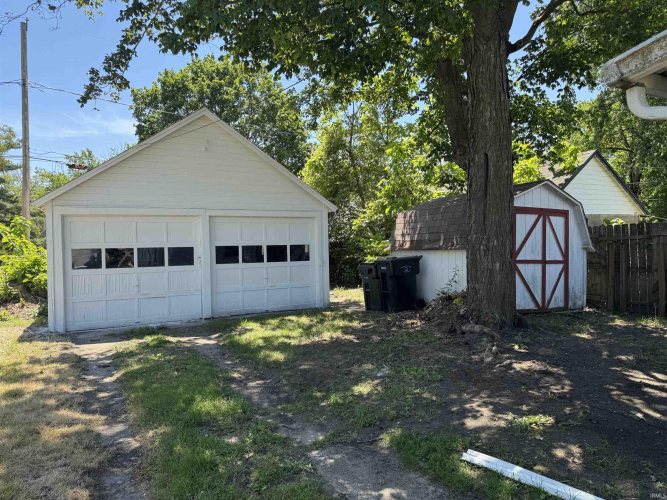 Listing Image 25