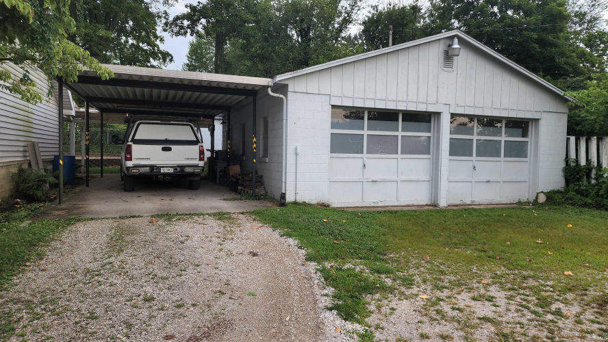 Listing Image 24
