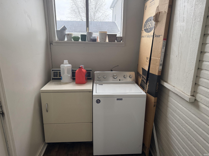 Listing Image 16