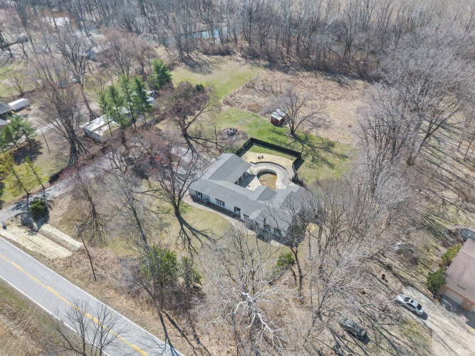 Listing Image 44