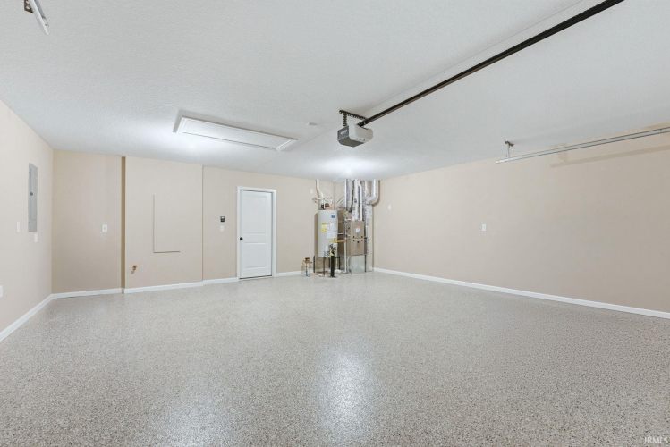 Listing Image 36