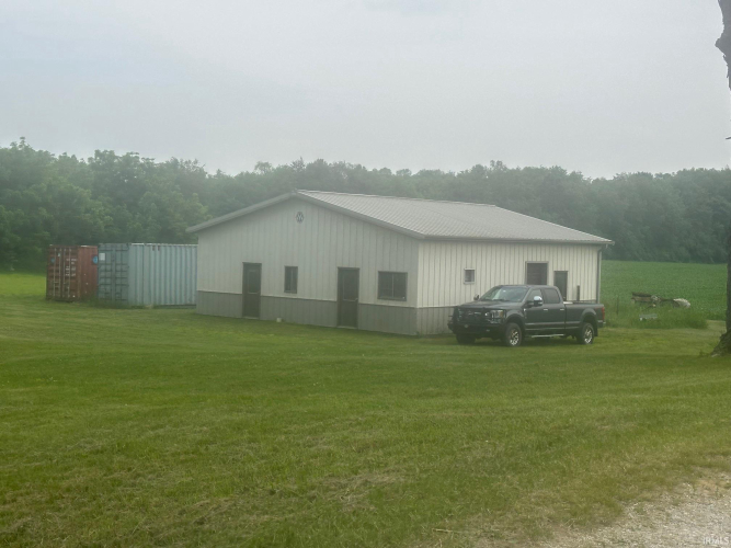 Listing Image 3