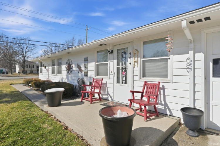 Listing Image 3