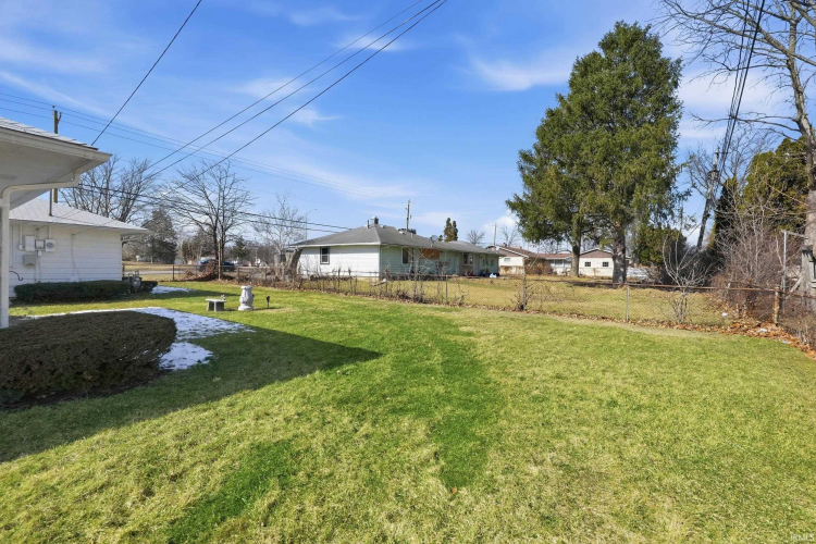 Listing Image 23