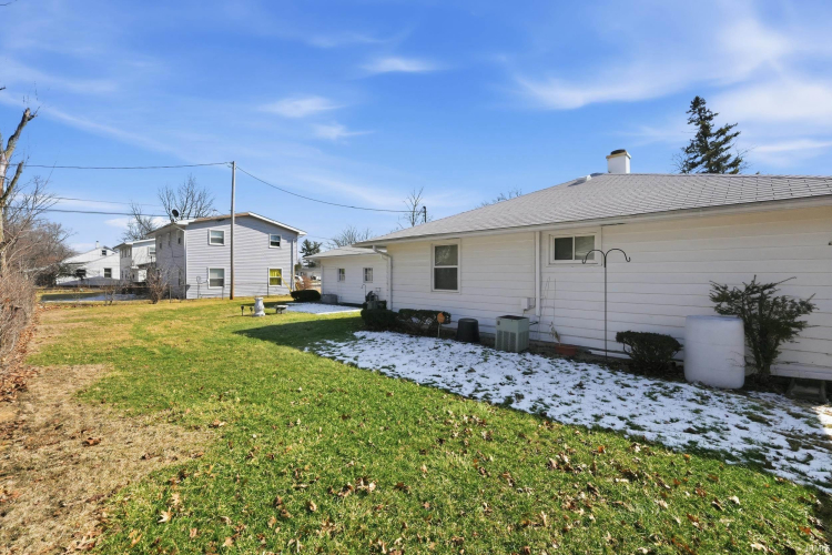 Listing Image 27