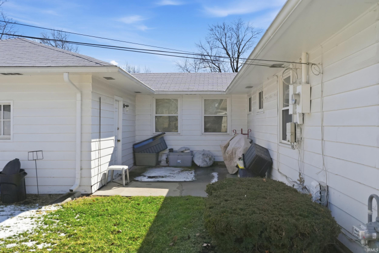 Listing Image 28