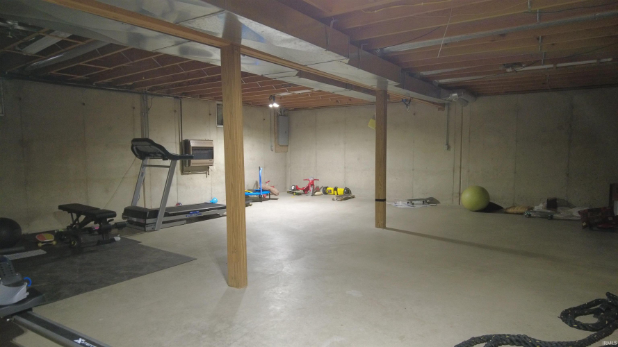 Listing Image 23