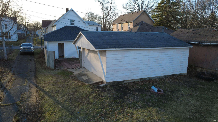 Listing Image 30