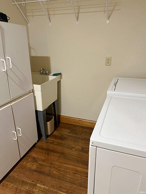 Listing Image 15