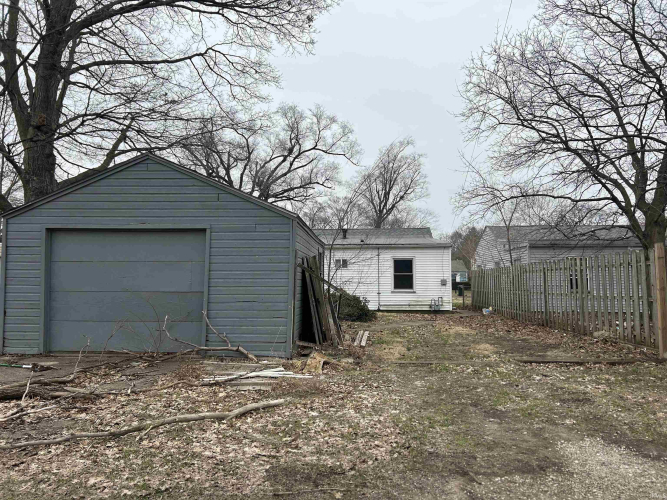 Listing Image 18