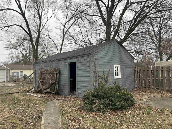 Listing Image 20