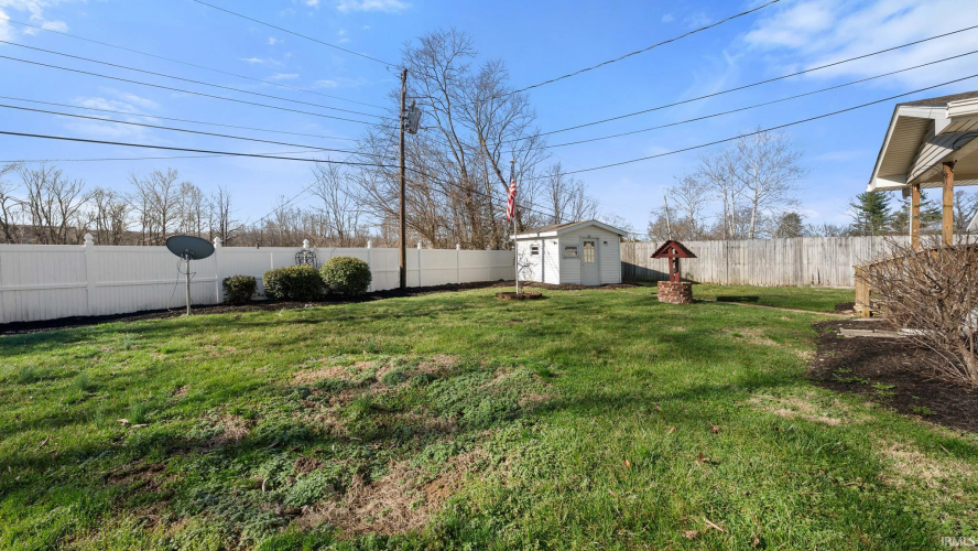 Listing Image 11