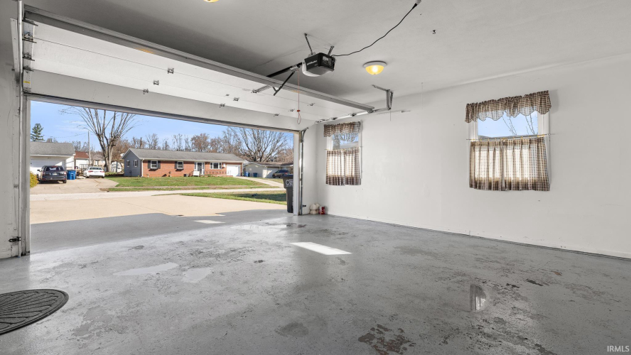 Listing Image 33